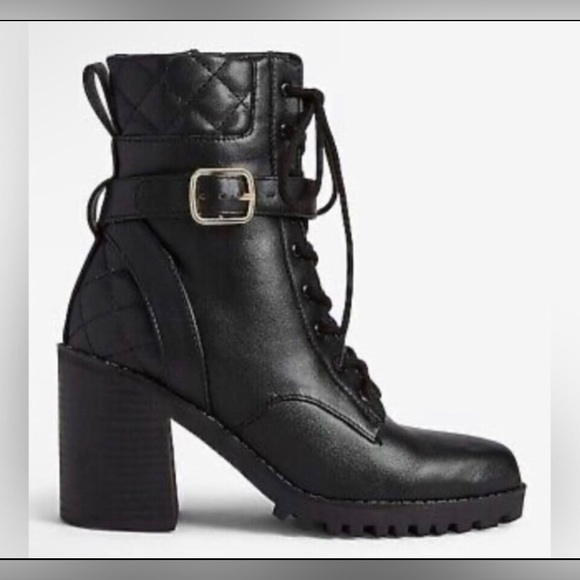 EXPRESS black mid ankle lug combat boot. Lace up & heel NEW pd $106 w/t&s - Picture 9 of 10
